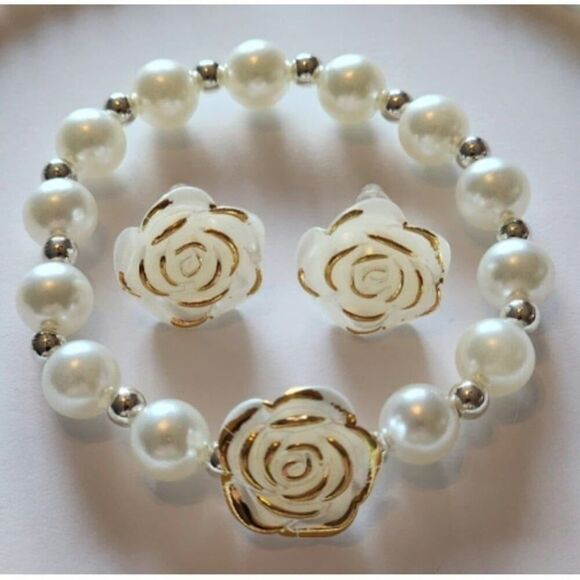 Faux Pearl Choker Necklace Bracelet and Pierced Earrings 3 Piece Set New - Picture 3 of 8